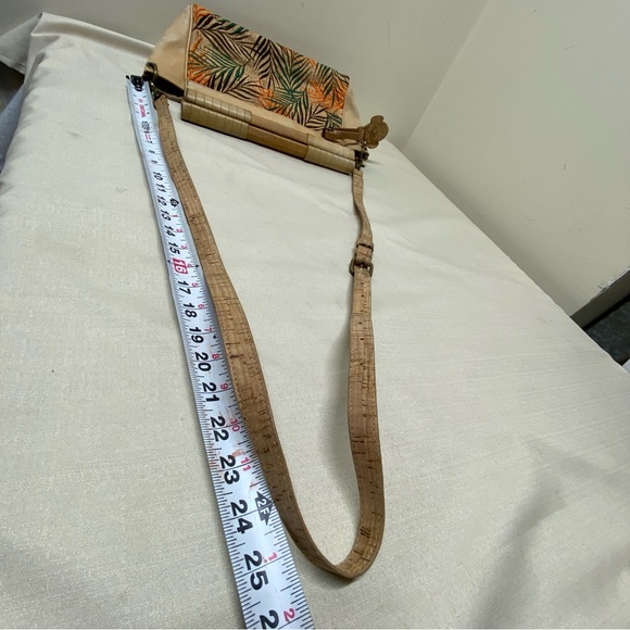 Naughty Monkey Tropical Patterned Leather Tan and Green Women's Bag - Picture 14 of 16